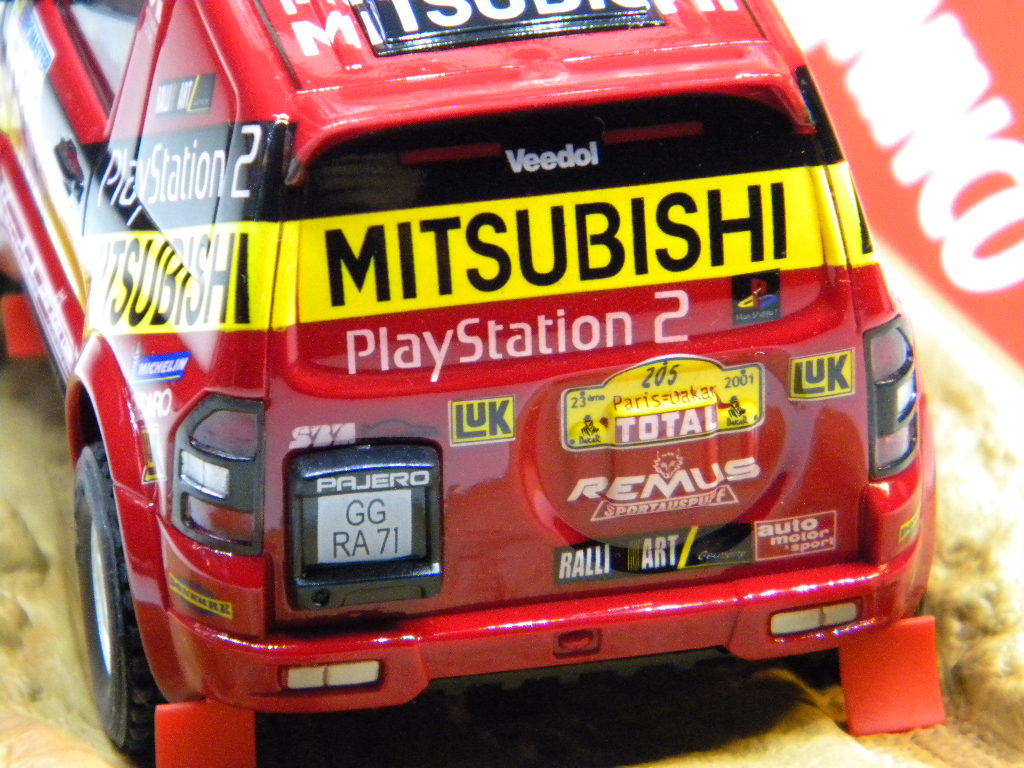 Mitsubishi Pajero (50305
